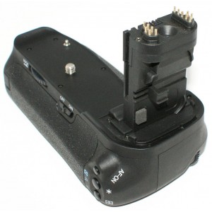 Батарейний блок Meike Canon 60D (Canon BG-E9)