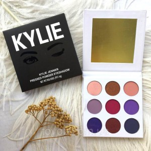 Палетка тіней Kylie The Purple Palette 9 відтінків